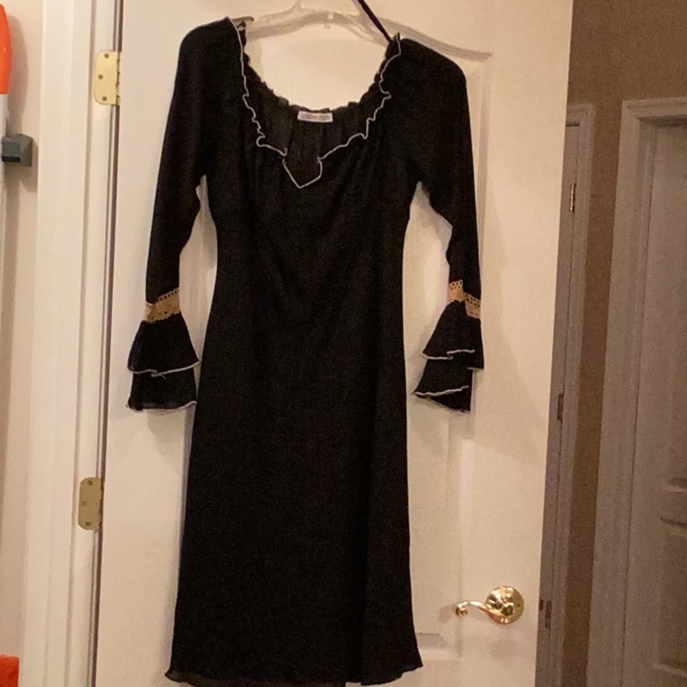 Black dress with cream accent